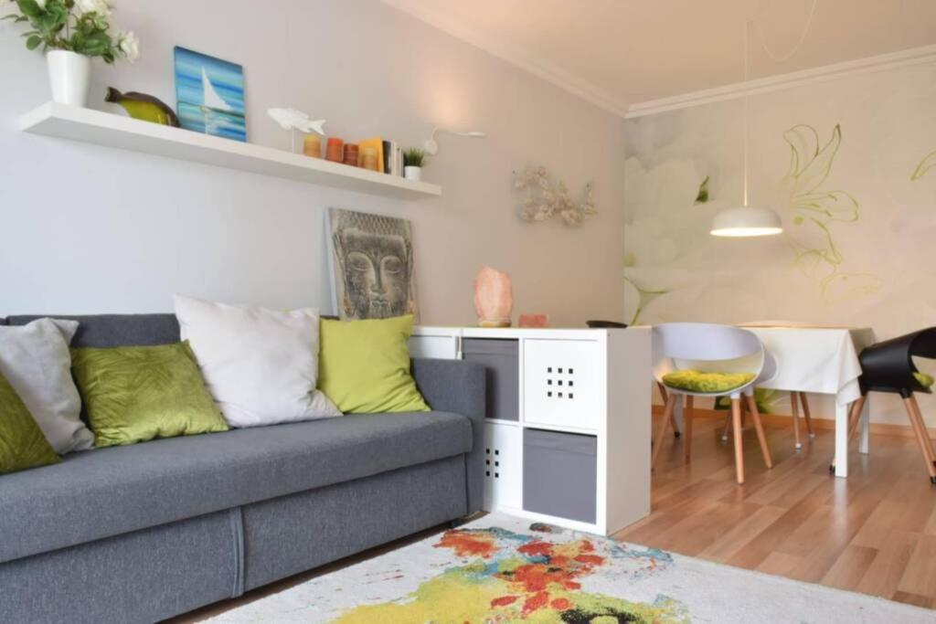 Brina, Stylish Apartment In Portimao Exterior photo